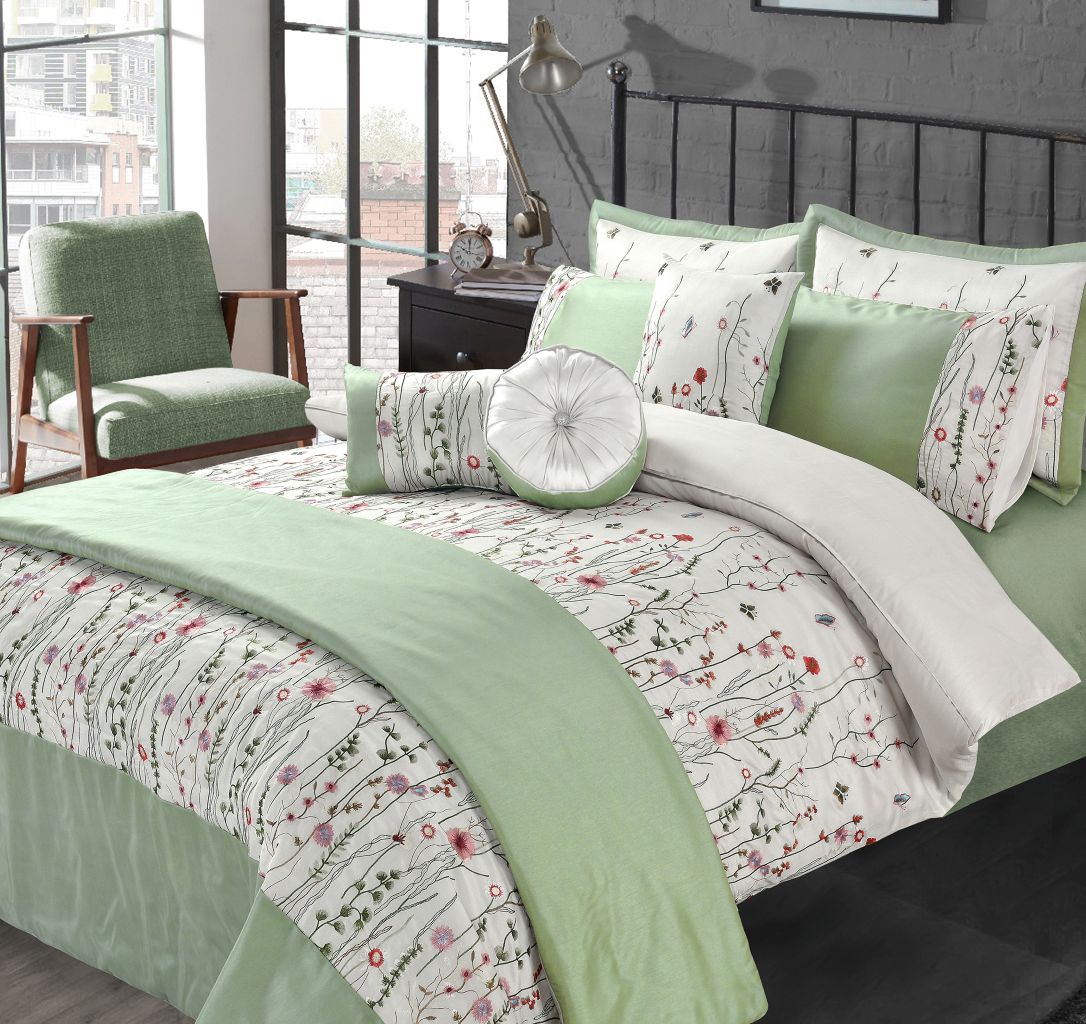 Arabella Embroidered Bedding Duvet Set Whole Set Inc Bedspread