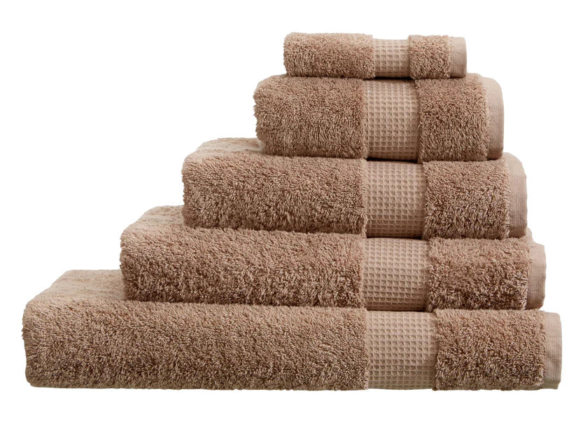 Luxe Egyptian Ultra-Soft Cotton Towels 700 GSM High Absorbency
