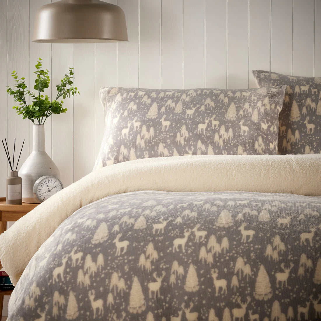 Woodland Animals Teddy Fleece Duvet Set with Reversible Sherpa Winter Bedding