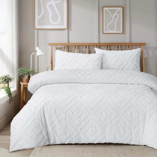 Como Tufted Duvet Cover Set with Pillowcases