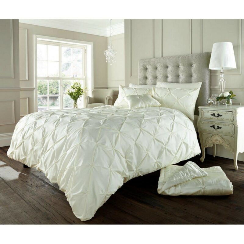 Alford Duvet Set