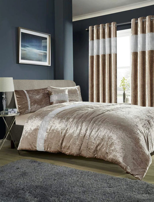 Diamante Crushed Velvet Duvet Set Breathable Luxurious OEKO-TEX Certified Bedding in Double King Super King Sizes Available in Silver Champagne Blush Pink