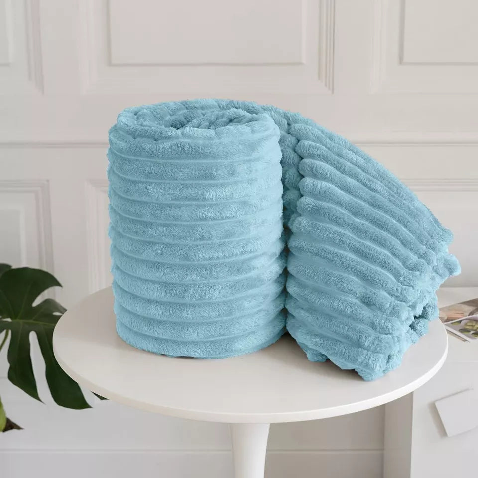 Ribbed Throws Fleece Blanket Chunky Cord Faux Fur Large Size Sofa Bed Soft Warm