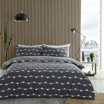 Simple Reversible Geo Printed Duvet Set