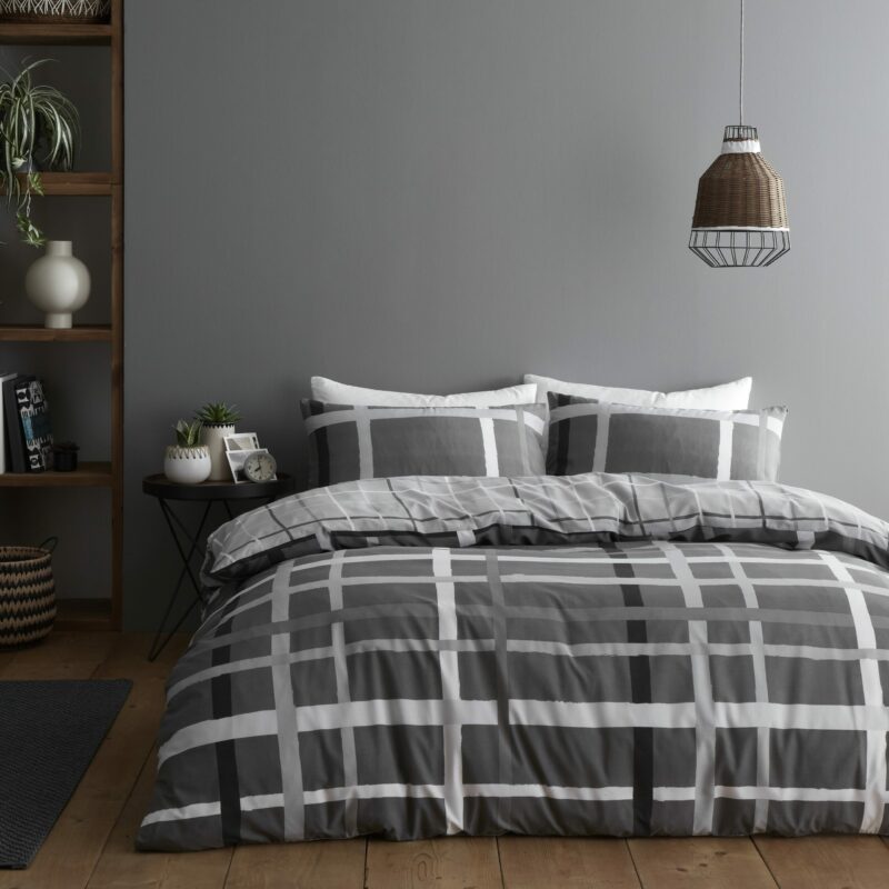 HAPPY DAZE STRIPE DUVET SET