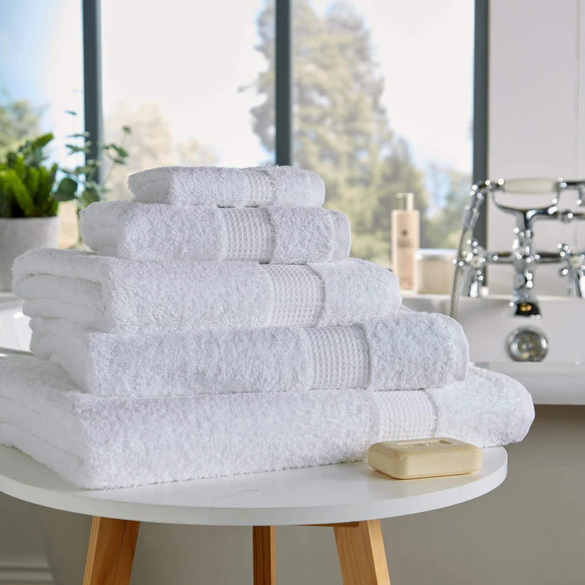 Luxe Egyptian Ultra-Soft Cotton Towels 700 GSM High Absorbency
