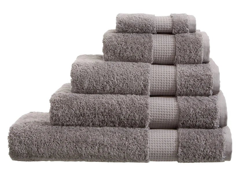 Luxe Egyptian Ultra-Soft Cotton Towels 700 GSM High Absorbency