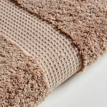 Luxe Egyptian Ultra-Soft Cotton Towels 700 GSM High Absorbency
