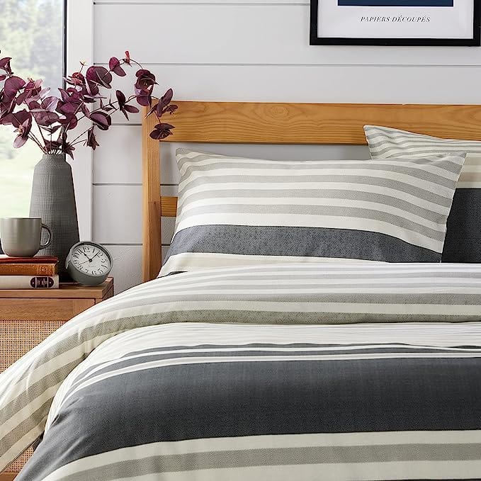 Miami Stripes Reversible Duvet Cover Set Hypoallergenic High-Quality Cotton Blend Bedding