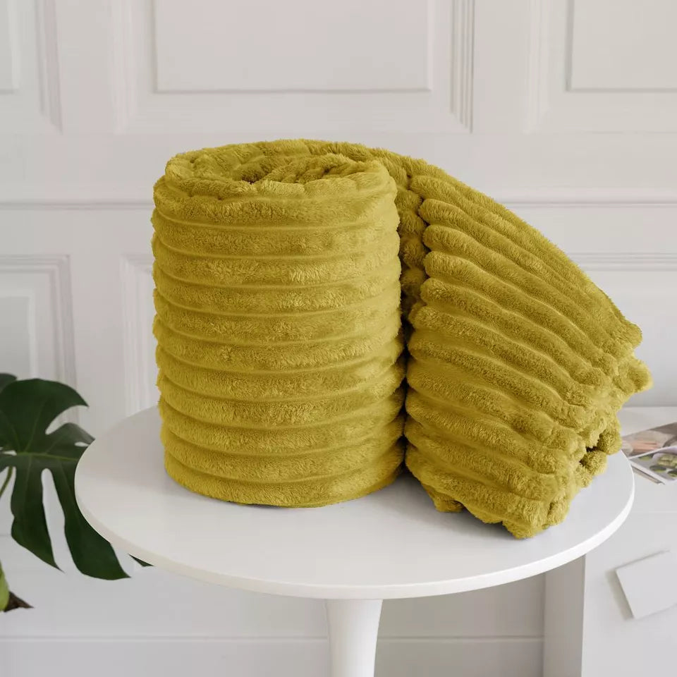 Ribbed Throws Fleece Blanket Chunky Cord Faux Fur Large Size Sofa Bed Soft Warm