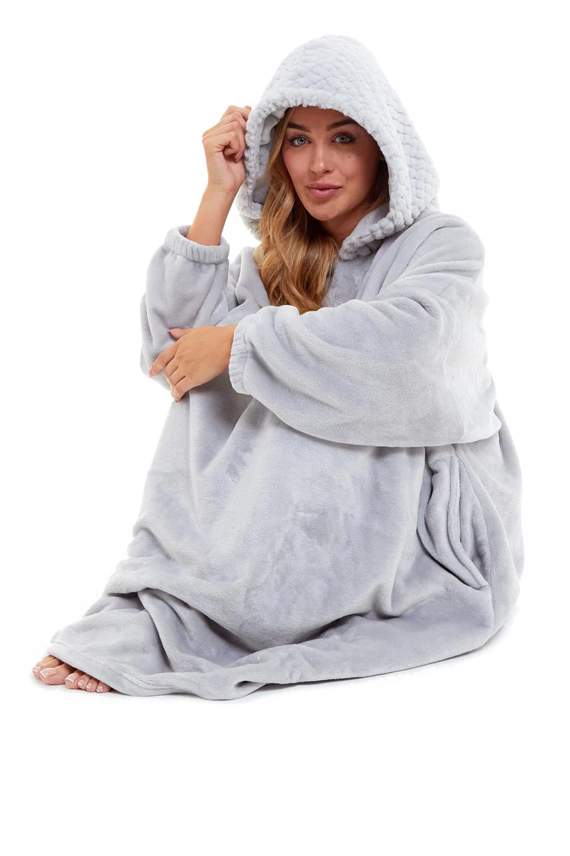 Oversized Women's Plush Hooded Poncho Blanket