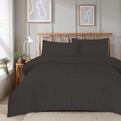 Plain Dye Luxurious Super Soft Duvet Set with Zipper Closure Easy Care Bed Linen