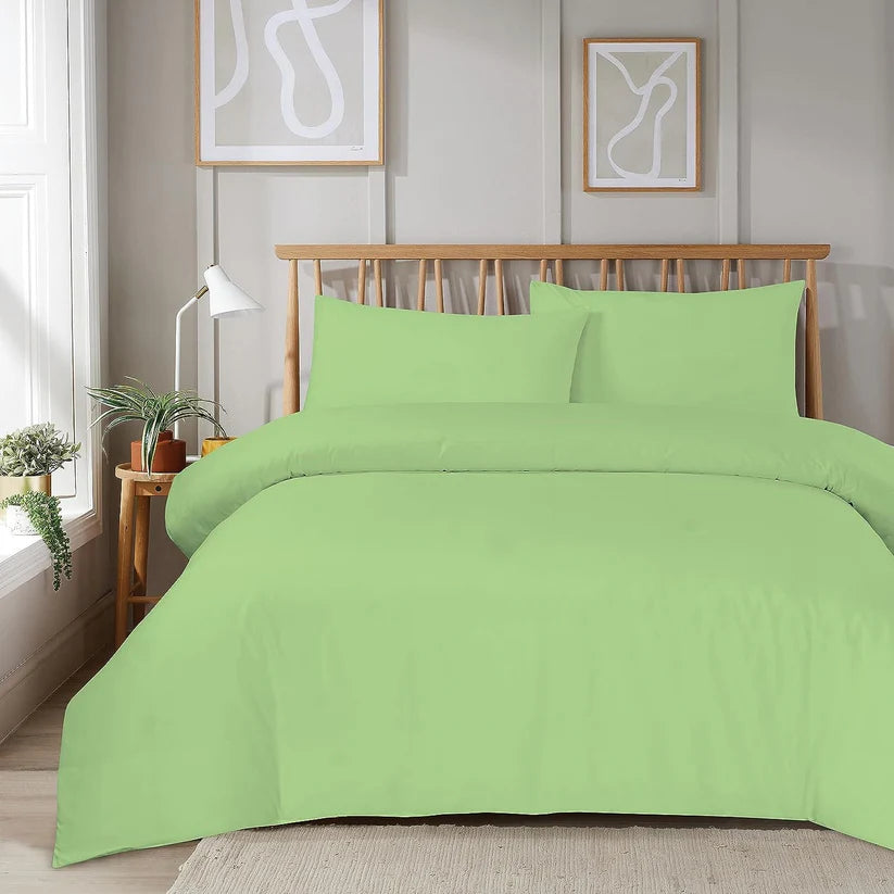 Plain Dye Luxurious Super Soft Duvet Set with Zipper Closure Easy Care Bed Linen
