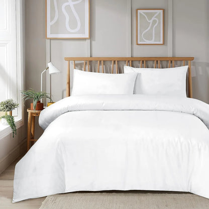 Plain Dye Luxurious Super Soft Duvet Set with Zipper Closure Easy Care Bed Linen