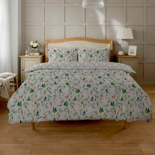 Snowy Reindeers Reversible Duvet Cover Set with Pillowcases
