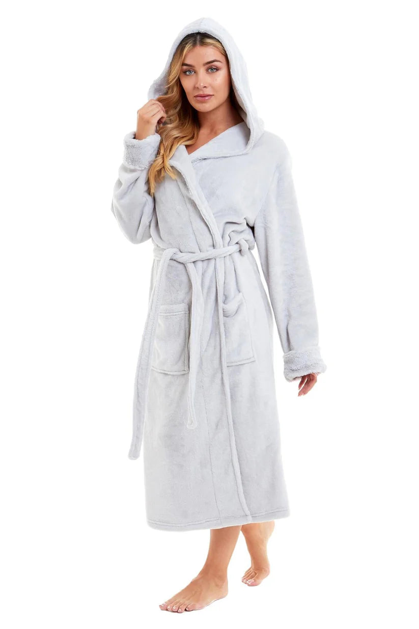 Super Soft Women's Faux Fur Hooded Bathrobe Plush Dressing Gown