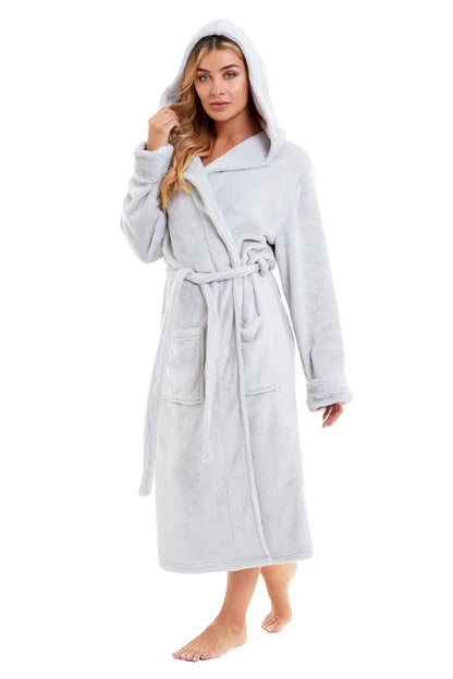 Super Soft Women's Faux Fur Hooded Bathrobe Plush Dressing Gown