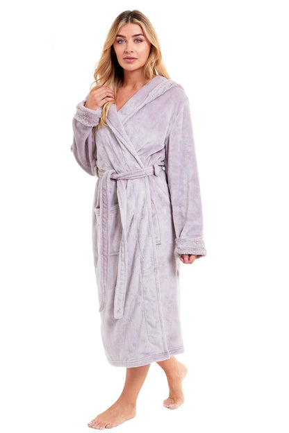 Super Soft Women's Faux Fur Hooded Bathrobe Plush Dressing Gown
